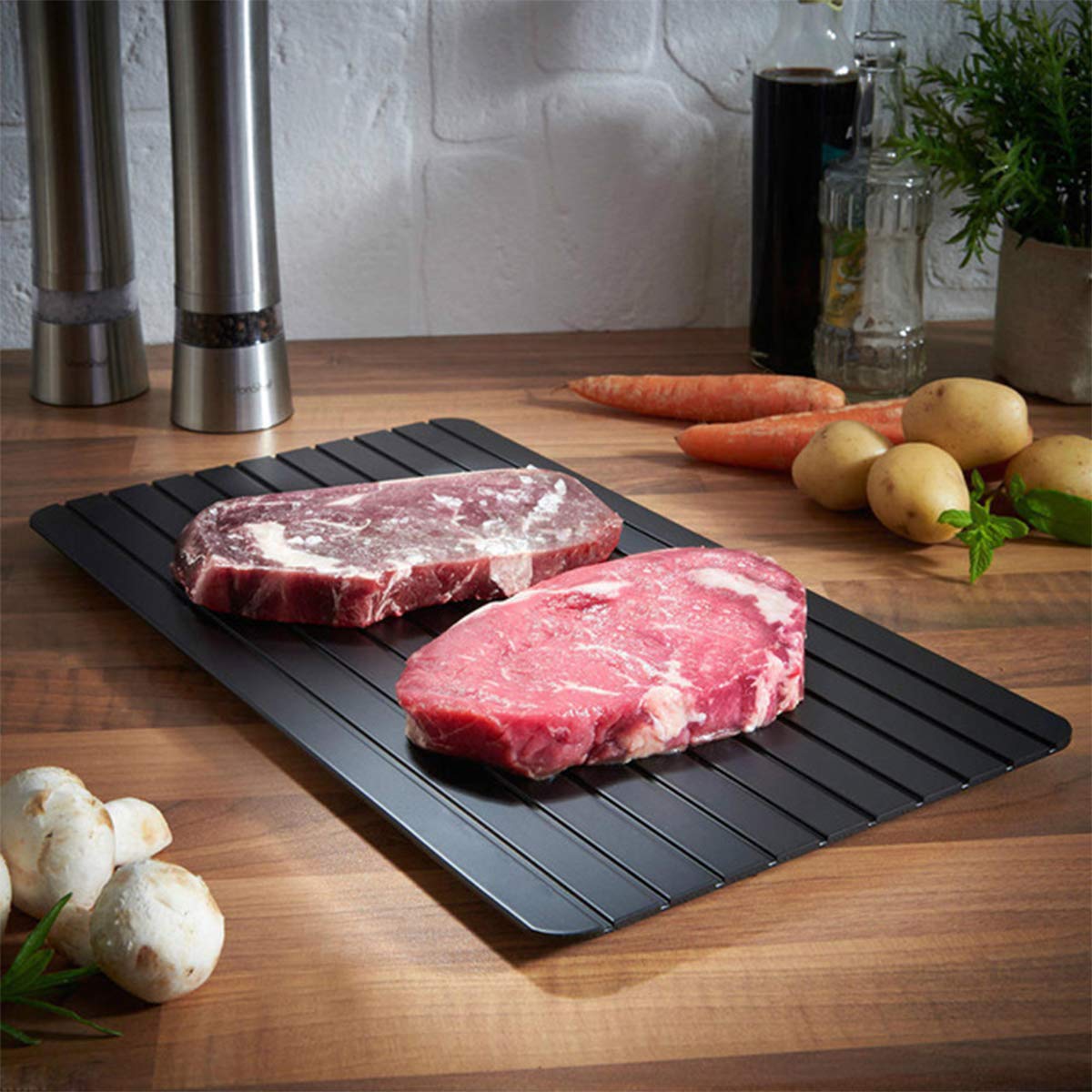 Fast Defrosting Tray for Frozen Meat – Safe, Quick & Reusable